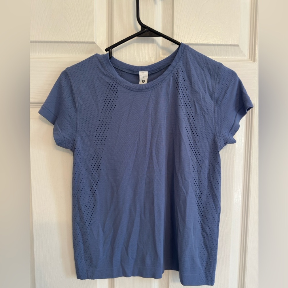 Lululemon top